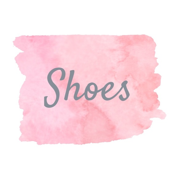 🍋Shoes👟👠🥿👡👢 - Picture 1 of 1